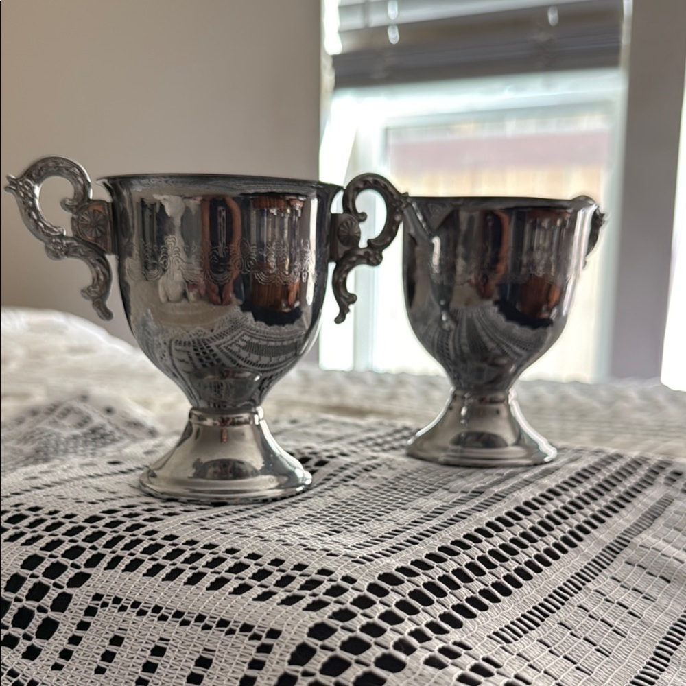 Elegant Silver Coffee and Tea Accessories for Your Kitchen